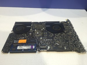 Logic-Board-Water-Damage-Repair-Toronto